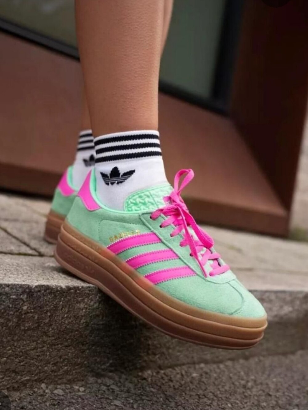 adidas Originals Gazelle Bold platform sneakers pulse mint screaming pink - Picture 2 of 13